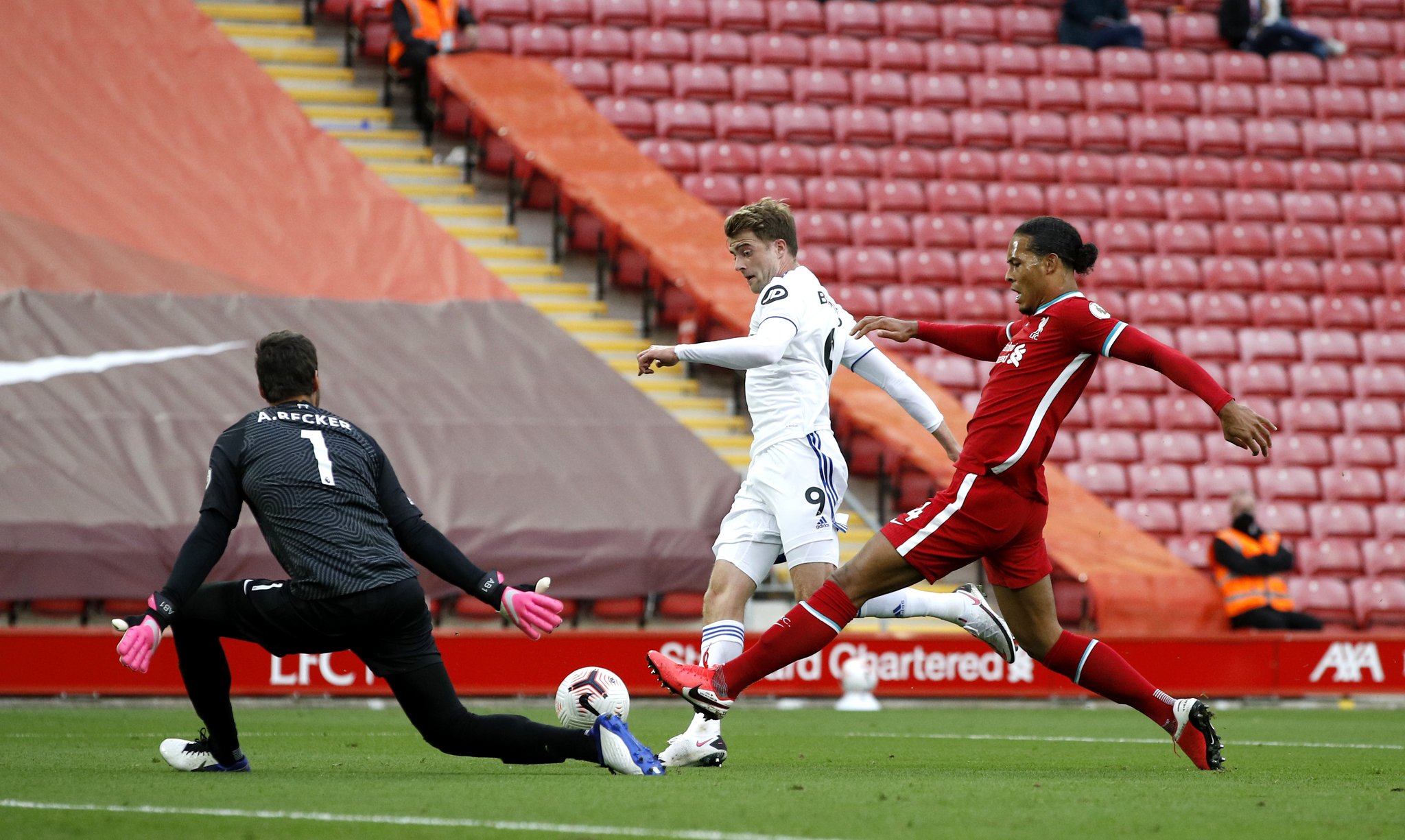 从战术角度 从战术角度